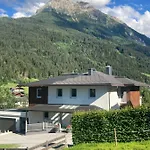 Heiss