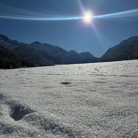 アパート Heiss クライナル